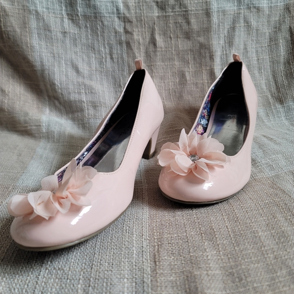 y2k Pink Flower Pumps - Picture 8 of 8